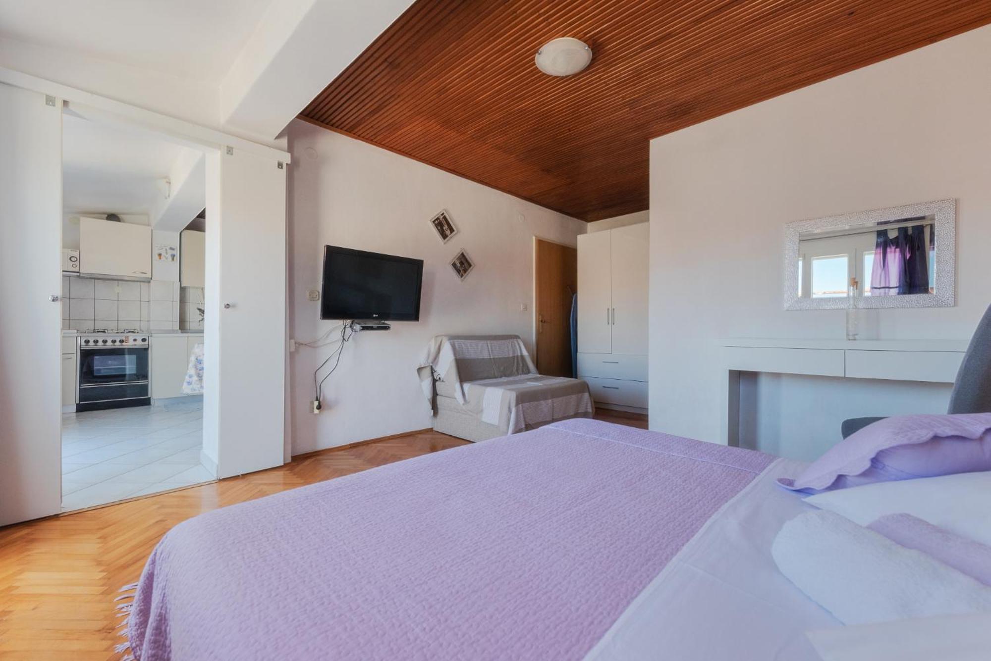Perica Apartment And Perica Room With Separate Entrance Zadar Dış mekan fotoğraf